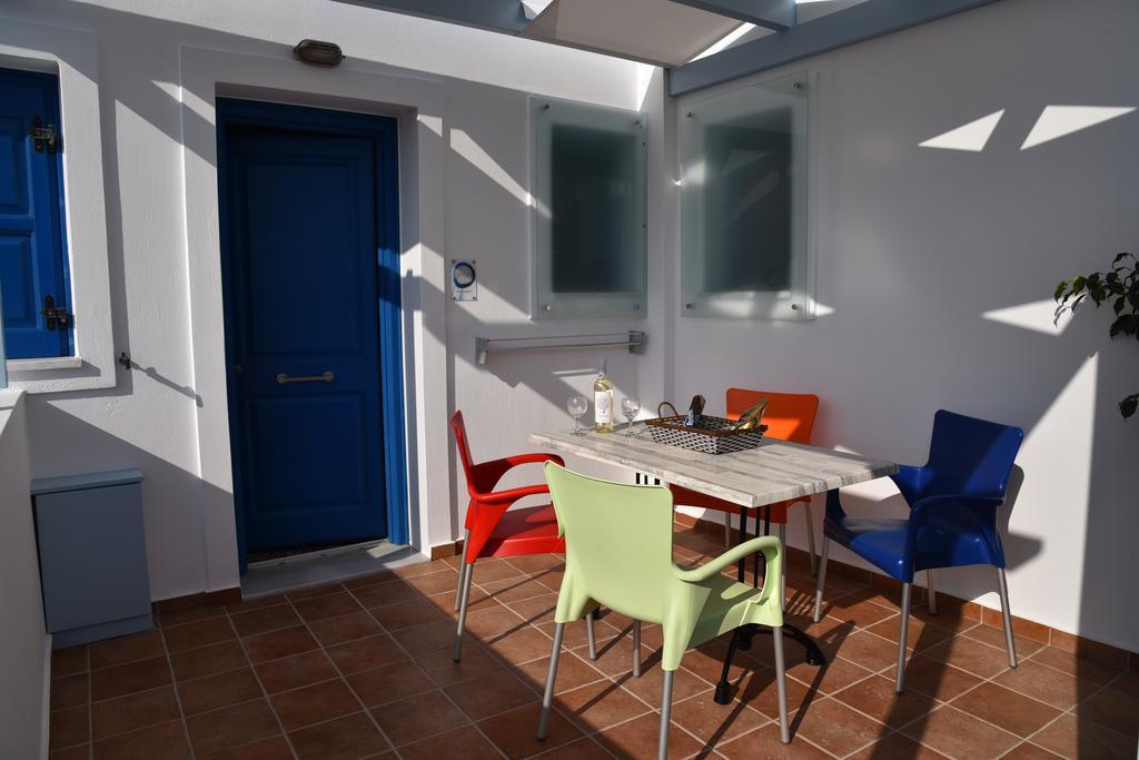 Adelphi Apartments Perissa (Santorini) Exterior foto